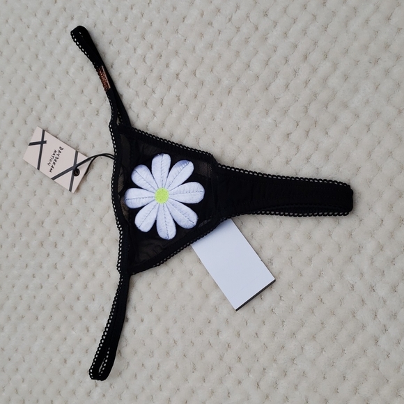 Nwt Daydream Nation Daisy Thong & Bra Set - Picture 7 of 12